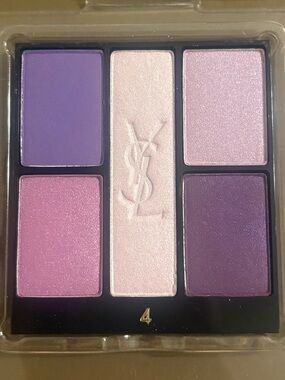YSL OMBRES 5 LUMIÈRES 5 COLOUR HARMONY
Eyeshadow Palette Wt. 0.29 oz. 8,5 g
